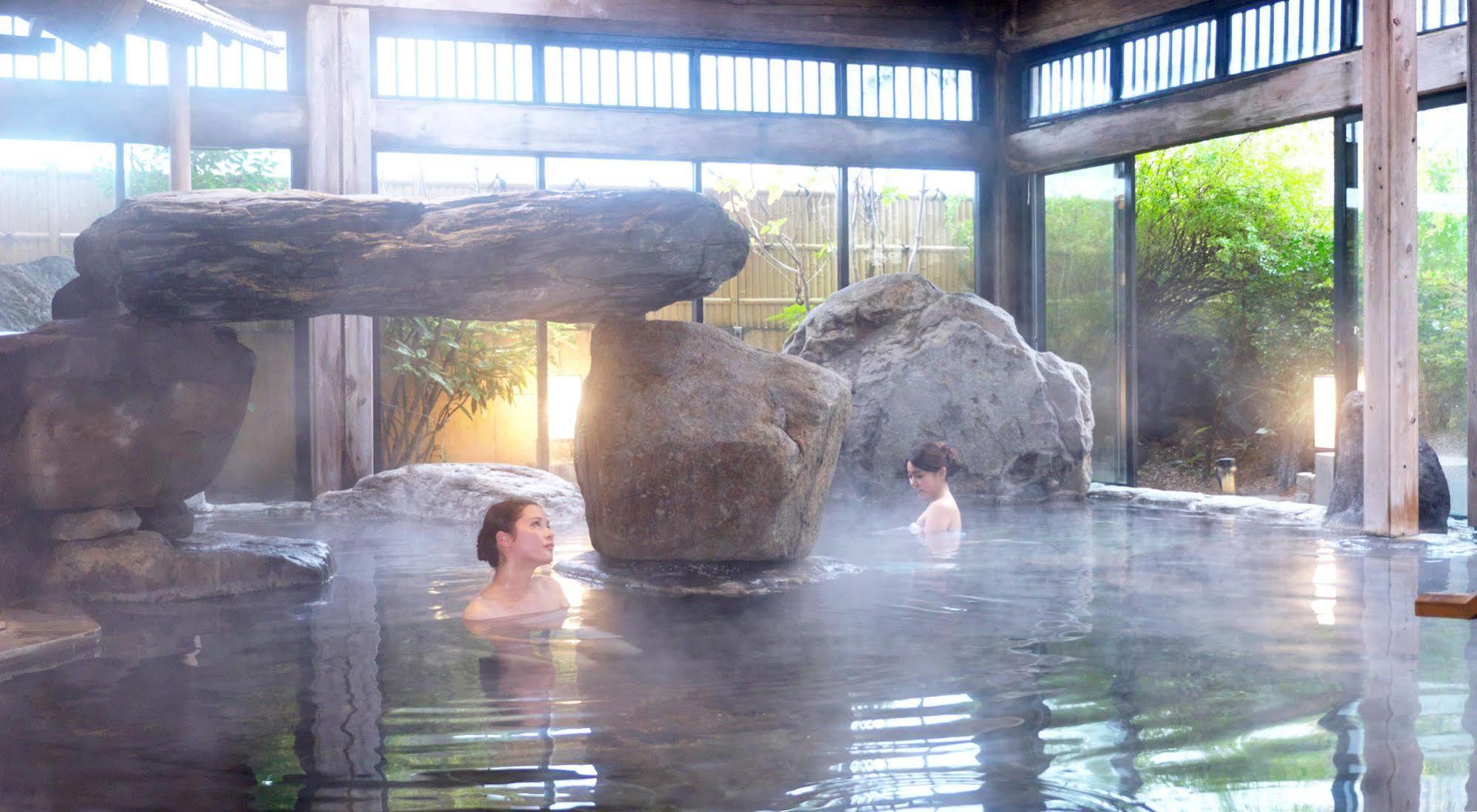 Yuraku Hotel Awara Экстерьер фото
